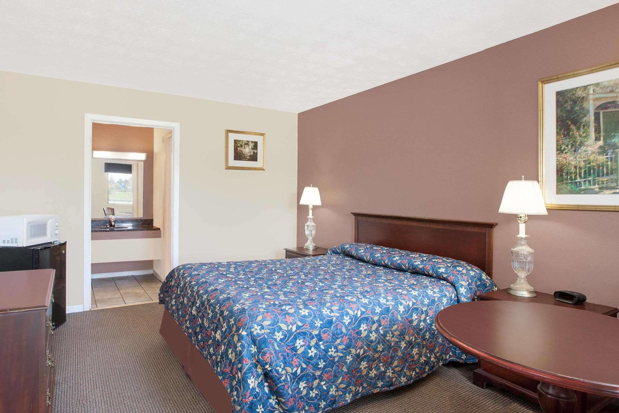 Imperial Inn Grand Blanc Buitenkant foto